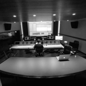DJ Ell Mixing Engineer AKSS Studio